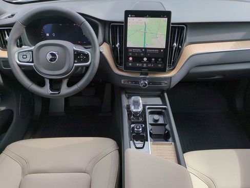 New 2026 Volvo XC60 B5 Core w/ Climate Package image 13