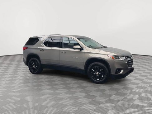 Certified 2018 Chevrolet Traverse LT AWD/4WD image 41