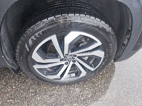 Used 2021 Volkswagen Atlas SEL Premium AWD/4WD image 13