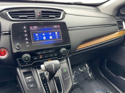 Used 2018 Honda CR-V Touring image 24