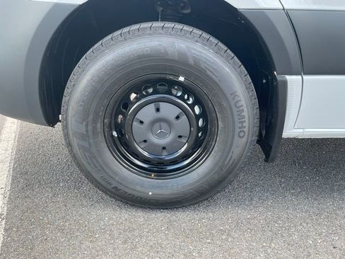 New 2026 Mercedes-Benz Sprinter 2500 image 10