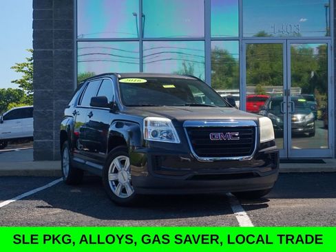 Used 2016 GMC Terrain SLE FWD image 1