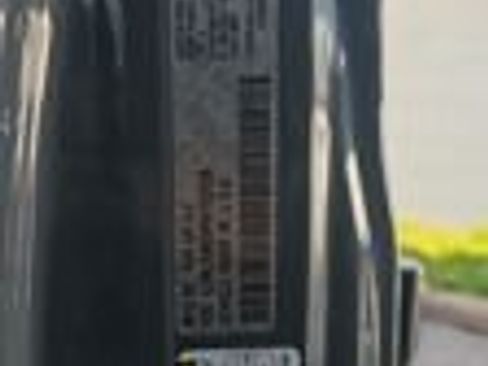 Used 2024 Jeep Wrangler Unlimited AWD/4WD image 17