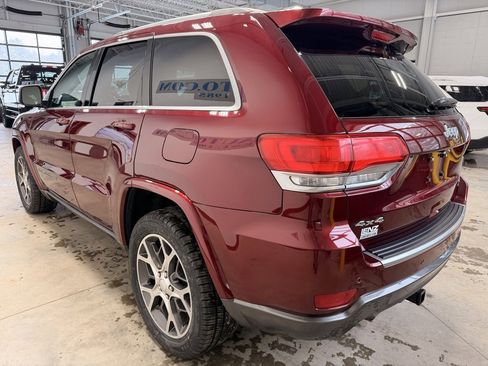 Used 2018 Jeep Grand Cherokee Limited image 5