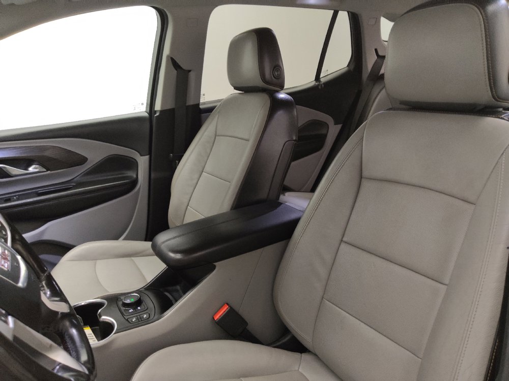 Used 2021 GMC Terrain SLT FWD image 17