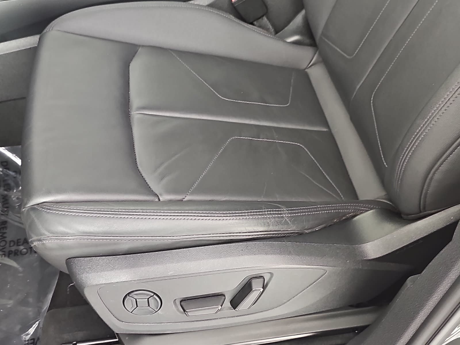 Used 2021 Audi Q3 2.0T Premium w/ Convenience Package AWD/4WD image 28