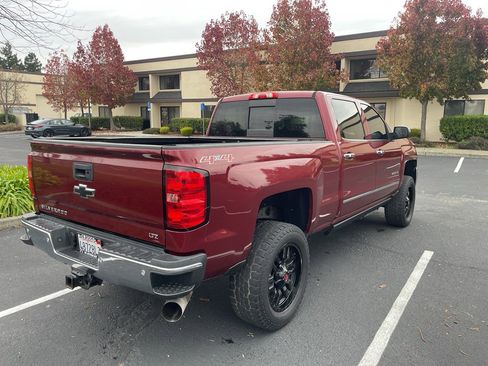 Used 2015 Chevrolet Silverado 2500 LTZ w/ Duramax Plus Package image 5