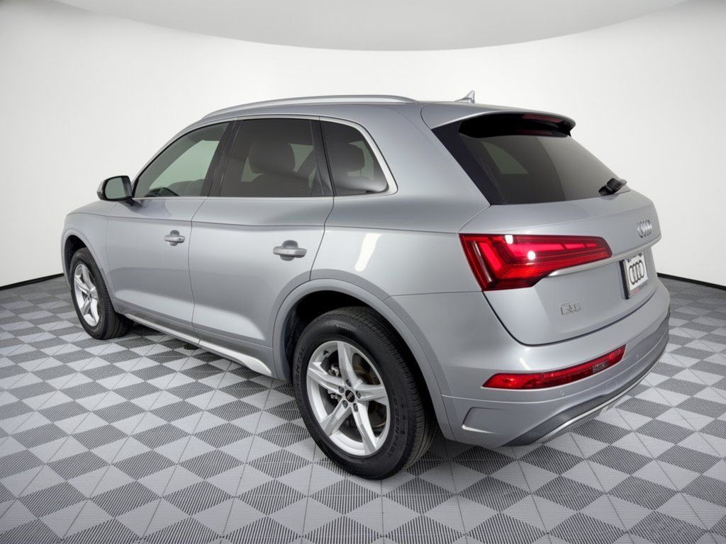 Used 2023 Audi Q5 2.0T Premium AWD/4WD image 3