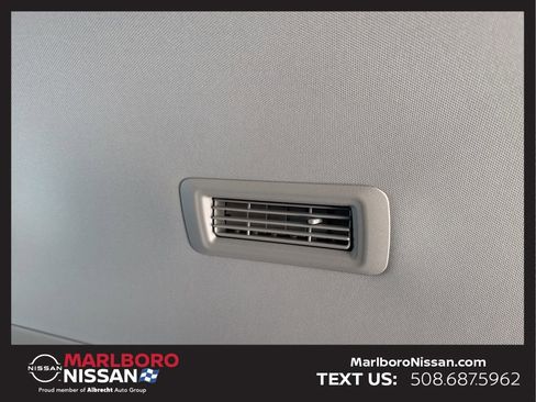 New 2025 Nissan Pathfinder SL w/ Black Appearance Package image 19