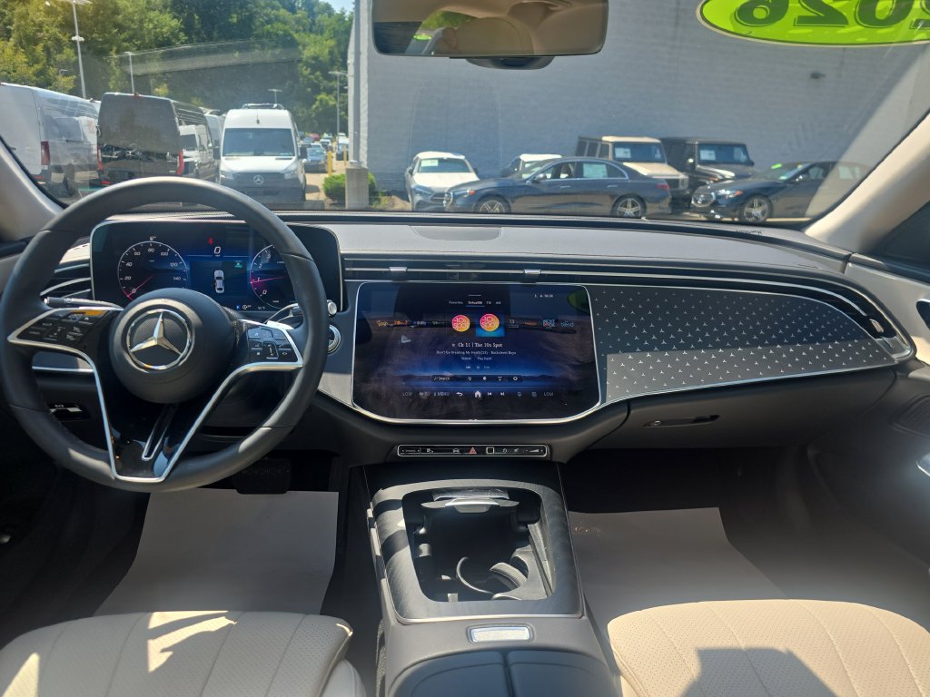 Used 2026 Mercedes-Benz E 350 4MATIC Sedan image 13