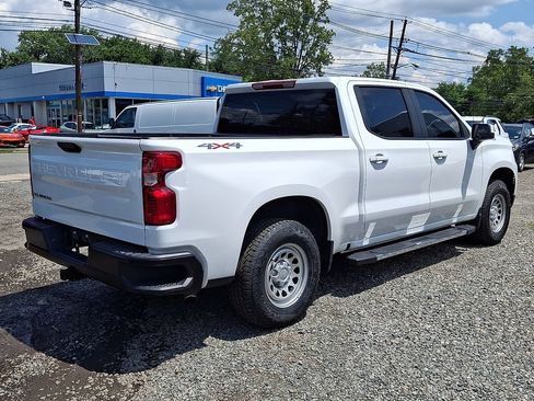 Used 2026 Chevrolet Silverado 1500 W/T w/ WT Value Package AWD/4WD image 8