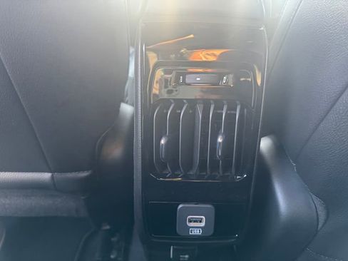 New 2026 Jeep Compass Limited image 19