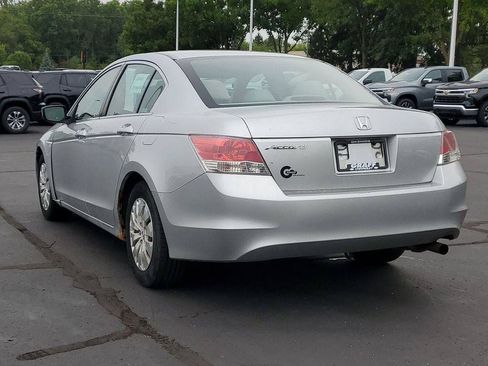 Used 2009 Honda Accord LX image 4