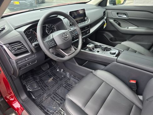 Used 2026 Nissan Rogue Dark Armor AWD/4WD image 10