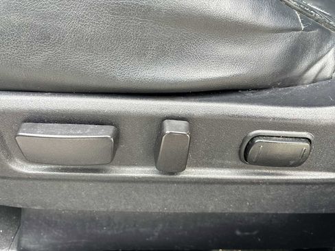 Used 2020 Mitsubishi Outlander SEL image 14