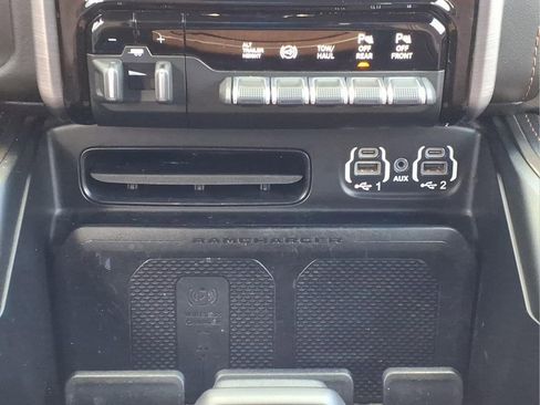 Used 2022 RAM 3500 Limited AWD/4WD image 20