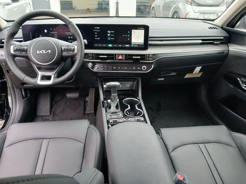 New 2026 Kia K5 EX image 3