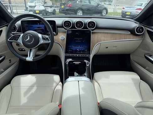 Used 2024 Mercedes-Benz C 300 4MATIC Sedan image 19