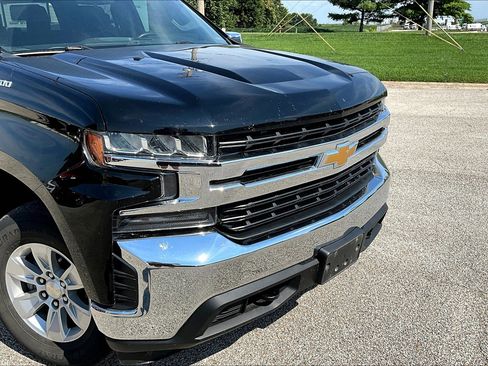 Used 2020 Chevrolet Silverado 1500 LT w/ Convenience Package image 4