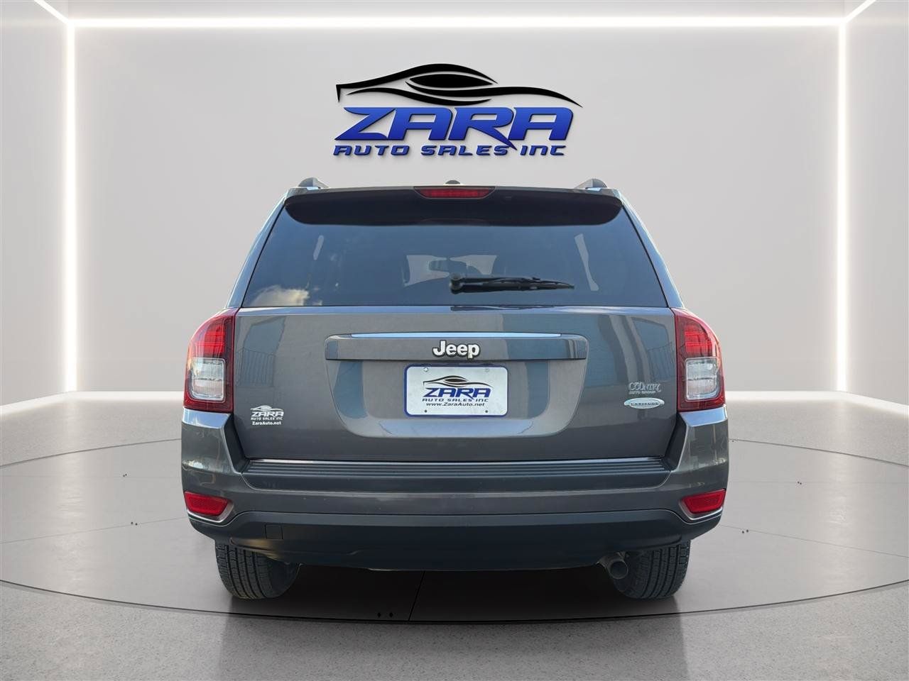 Used 2016 Jeep Compass Latitude FWD image 6