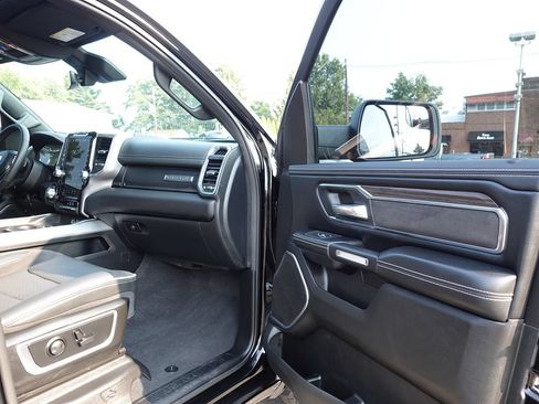 Used 2025 RAM 1500 Laramie w/ Sport Appearance Package AWD/4WD image 32