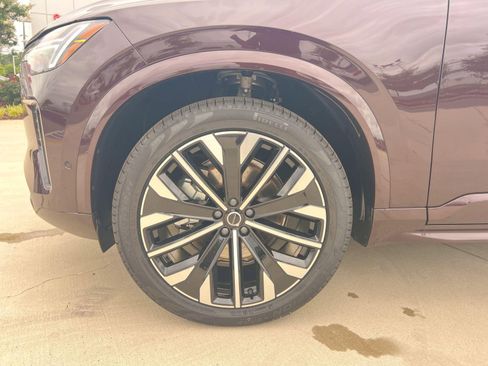 New 2026 Volvo XC90 B6 Ultra w/ Lounge Package image 12