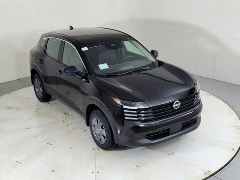 New 2026 Nissan Kicks S FWD image 13