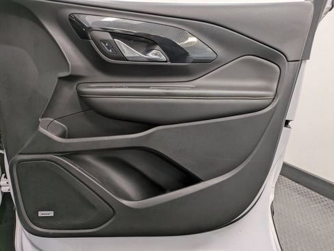 Used 2023 GMC Terrain AT4 w/ Infotainment Package II image 27