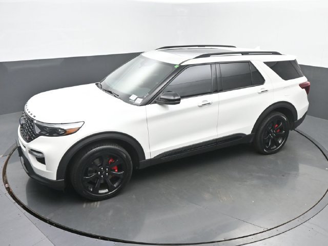 Used 2023 Ford Explorer ST w/ Technology Package AWD/4WD image 38