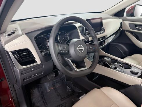 Used 2023 Nissan Rogue SL AWD/4WD image 12