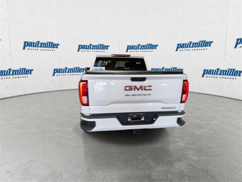 Used 2024 GMC Sierra 1500 Elevation image 9