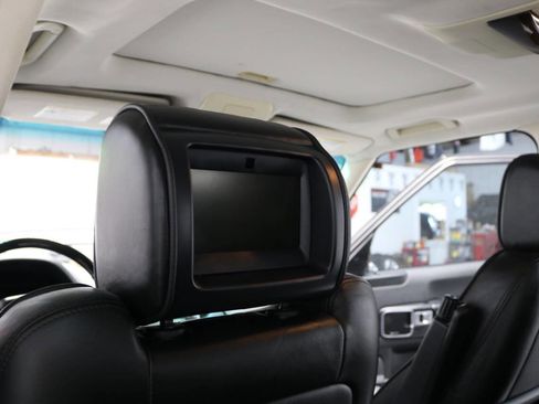 Used 2011 Land Rover Range Rover Supercharged AWD/4WD image 79