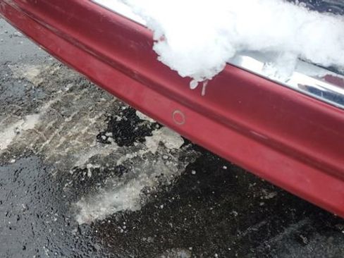 Used 2016 Chrysler Town & Country Touring-L image 23