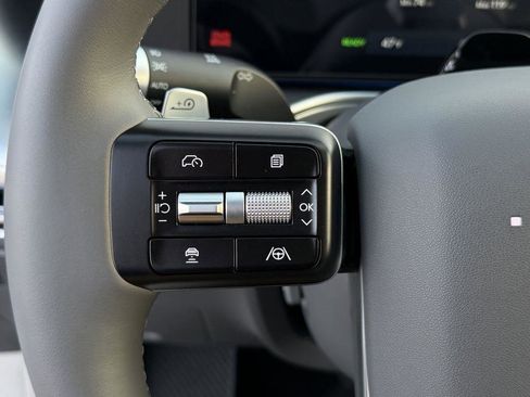 New 2026 Hyundai Ioniq 9 Limited image 14