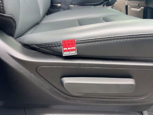 Used 2025 RAM 1500 Tradesman image 34