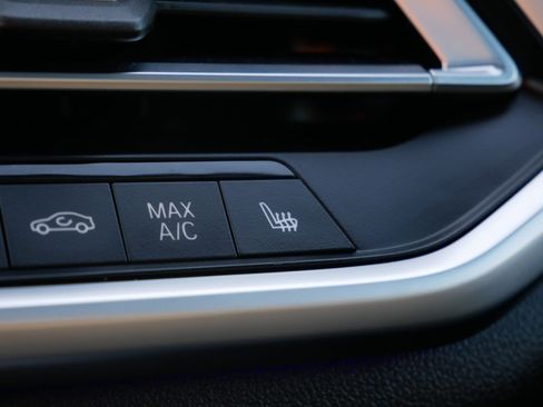 Used 2019 BMW X5 xDrive40i w/ Premium Package 2 image 32