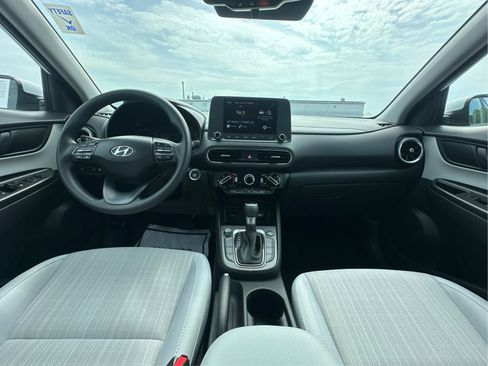 Certified 2023 Hyundai Kona SEL AWD/4WD image 25