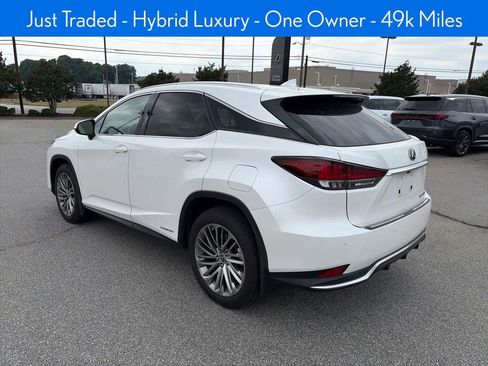 Used 2022 Lexus RX 450h AWD w/ Luxury Package image 2