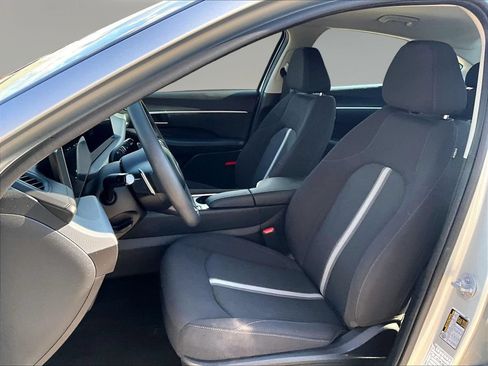 Used 2025 Hyundai Sonata SEL FWD image 24