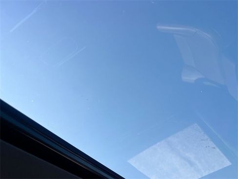 Used 2024 Chevrolet Silverado 1500 LTZ w/ LTZ Premium Package image 26