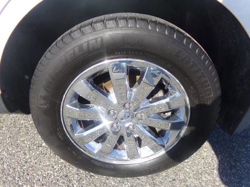 Used 2010 Ford Edge Limited image 15