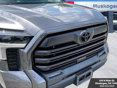 Used 2023 Toyota Tundra SR5 w/ SR5 Convenience Package AWD/4WD image 30