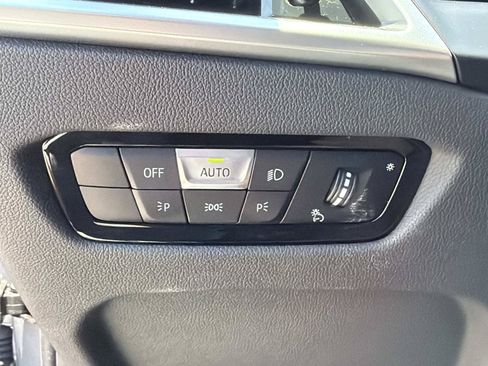 Used 2025 BMW 330i Sedan RWD image 29