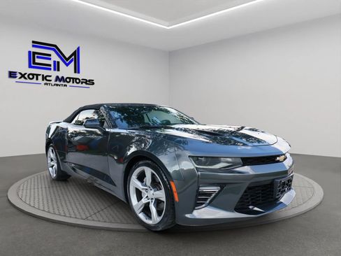 Used 2017 Chevrolet Camaro SS image 11
