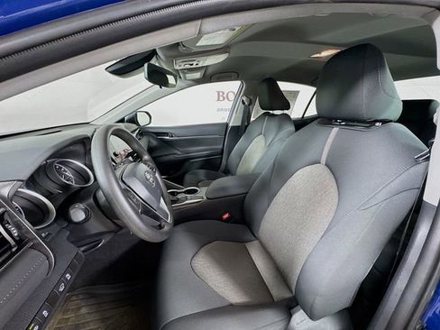 Used 2024 Toyota Camry LE image 23