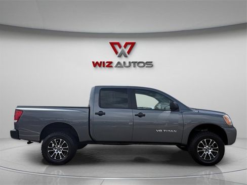 Used 2014 Nissan Titan S image 4