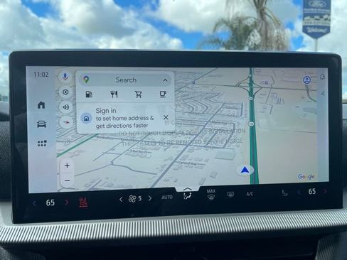 New 2026 Ford Explorer ST-Line w/ ST-Line Street Pack image 12