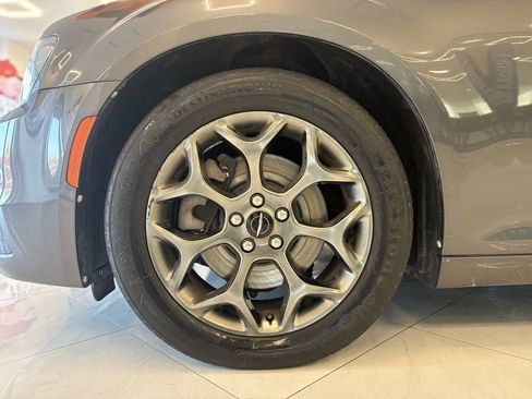 Used 2017 Chrysler 300 S image 36