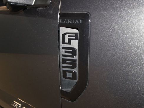 Used 2020 Ford F350 Lariat image 38