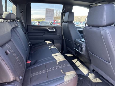 Used 2025 Chevrolet Silverado 3500 High Country w/ High Country Premium Package image 19